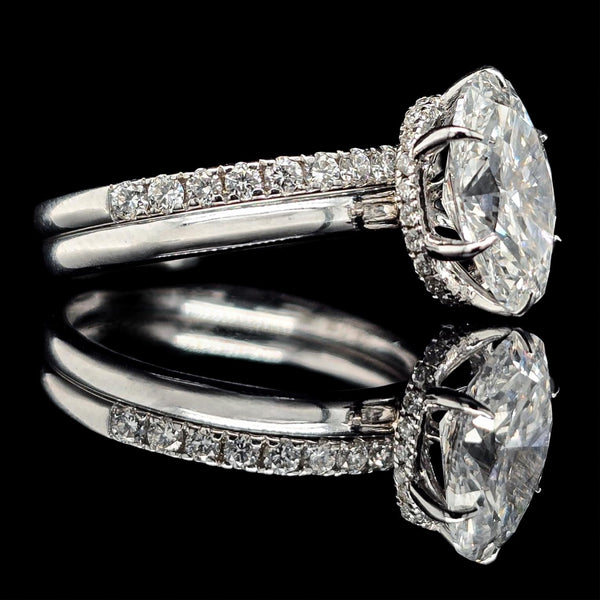14kt White Gold Oval Diamond Ring