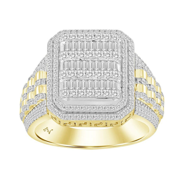 Alternating Round/Baguette Diamond Gold Ring