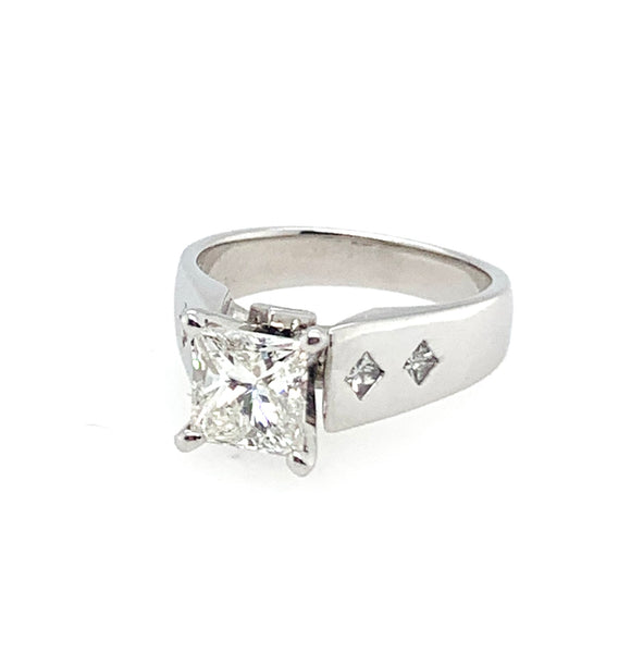 Pre-Owned Princess Cut 14K White Gold Engagement Ring