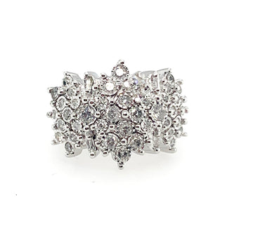 Pre-Owned Baguette 10k White Gold Engagement Ring
