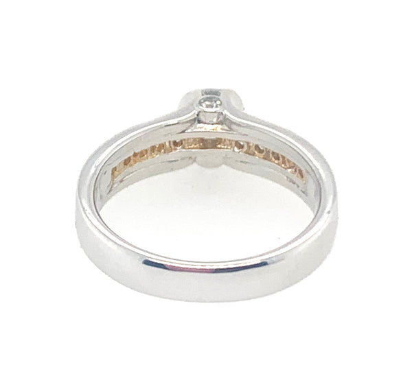 The Nested Diamond 18K Engagement Ring 20-2