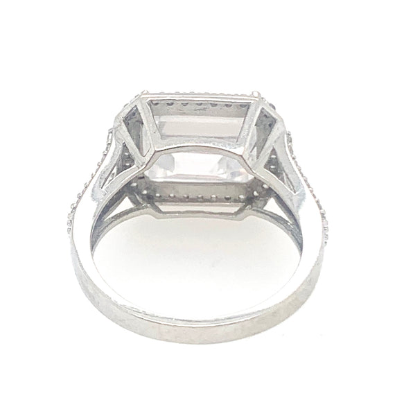 The Emarald-Huge Cubic 14K Woman Engagement Ring 20-2