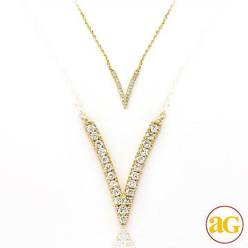 14KY 0.10CTW DIAMOND NECKLACE - V SHAPE