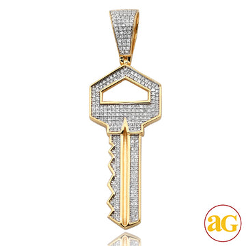 10KY 0.50CTW DIAMOND KEY PENDANT