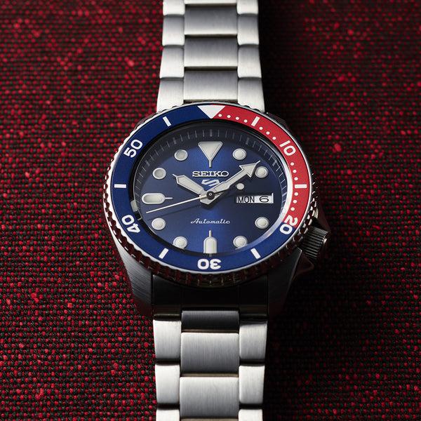 Seiko 5 Sports SRPD53 – Pepsi Bezel Automatic