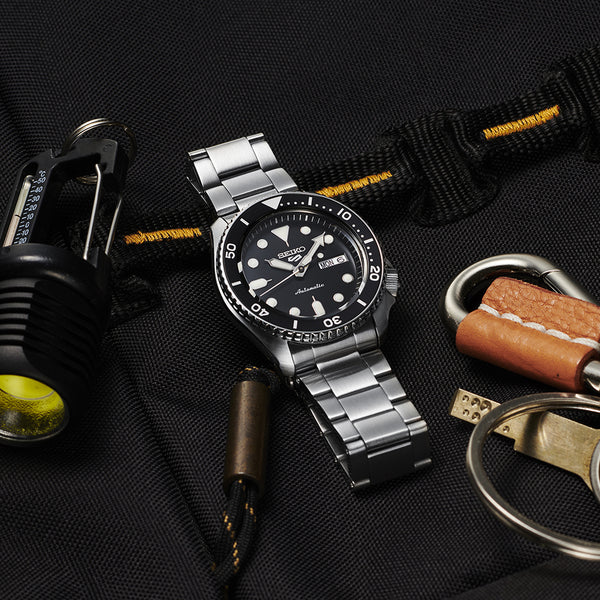 Seiko 5 Sports SRPD55 – Black Dial Automatic