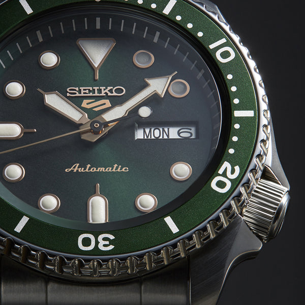 Seiko 5 Sports SRPD63 – Green Dial Automatic