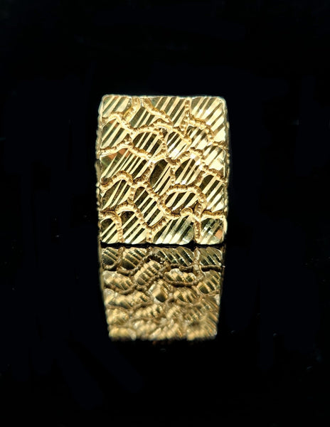 Men’s nugget style ring rectangle 10k gold