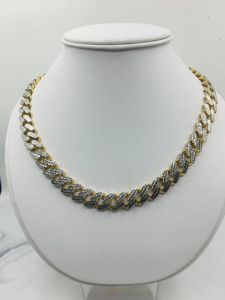 Diamond cut jumbo chain