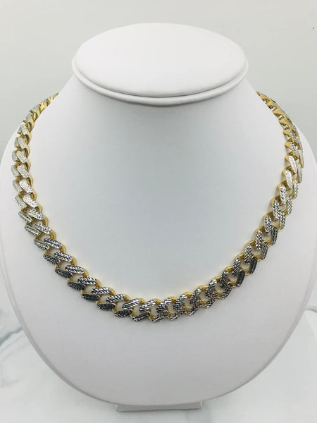 Diamond cut jumbo chain