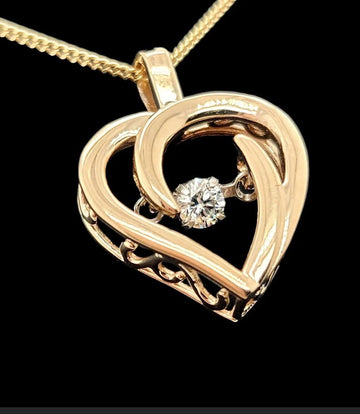 10k Diamond necklace