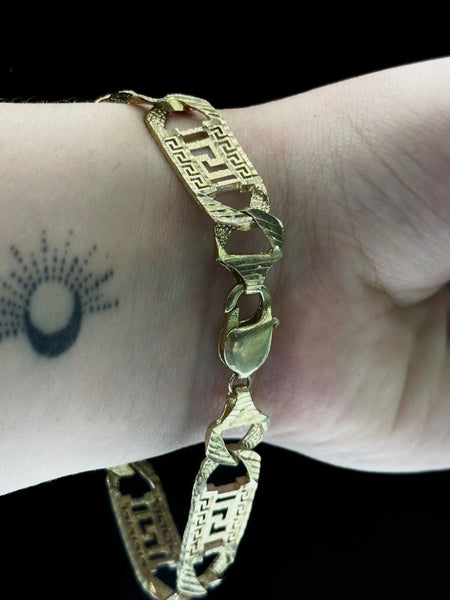 10KT Yellow Gold Diamond Cut Nugget Pressed Greek Figaro Chainlink Bracelet