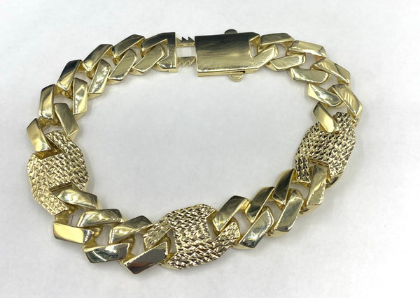 Men’s yellow gold diamond cut bracelet