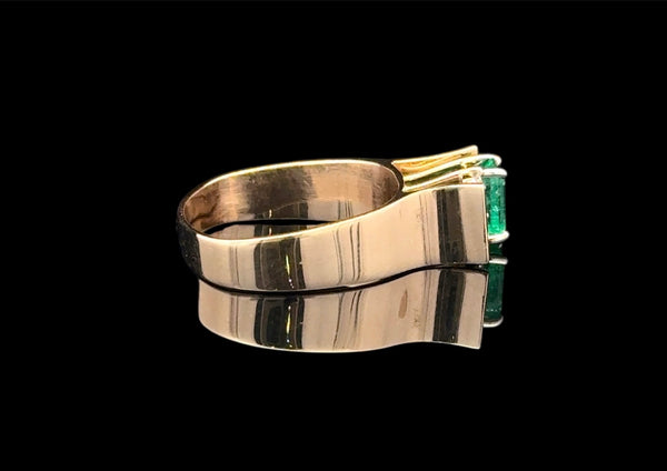 14K Gold Ladies Diamond Emerald Ring