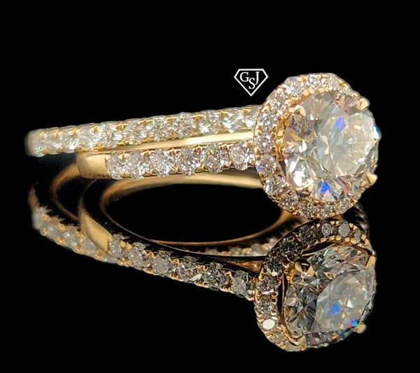 14K set featuring a 1.28CT Center diamond