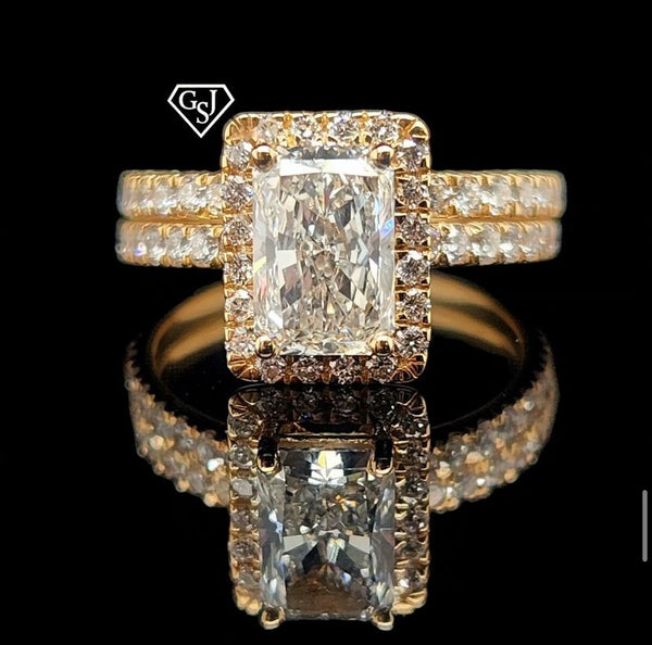 Wedding Set holds a total diamond weight of 2.16CTs