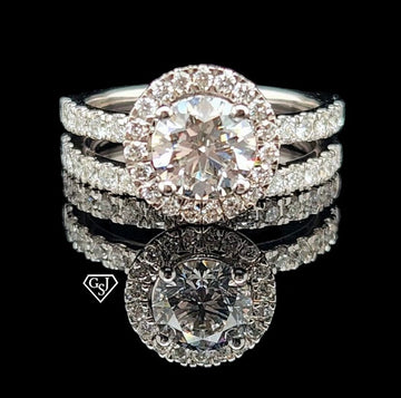 gorgeous 14K Wedding Set holds a dazzling 1.19CT Center Diamond