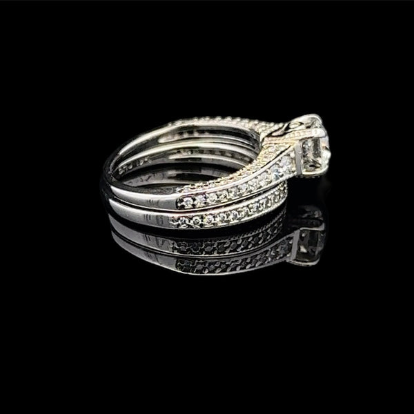 18KT Ladies White Gold & Diamond Engagement Ring Set